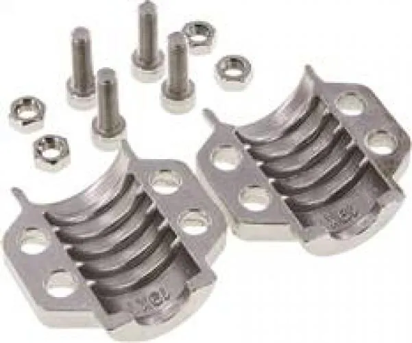 Lieferumfang Klemmschalen 2-teilig EN 14423 DIN 2826 Edelstahl