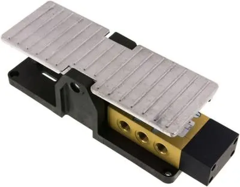 5/3-Wege Fußventile Typ Wippenventil – Federrückstellung oder Raste, entlüftet oder geschlossen, alle Typen