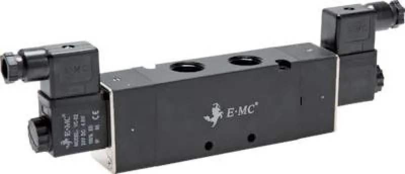 5/2- und 5/3-Wege Magnetventile G 1/2" – Baureihe RV40